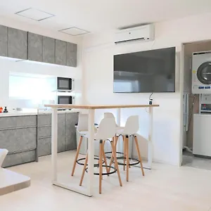 Jl House Apartment